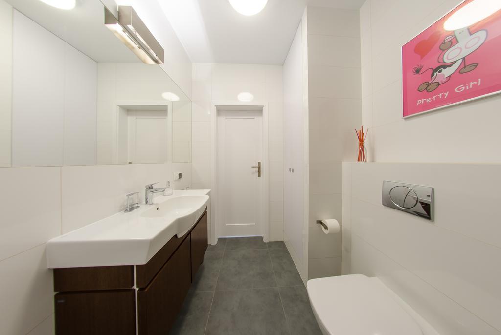 3 City Apartments - White 2 Γκντανσκ Δωμάτιο φωτογραφία